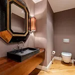 Luxury Modern 3bed25bath Bright Pad #375