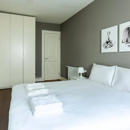 Luxury Modern 3bed25bath Bright Pad #375 شقة