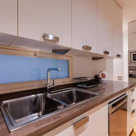 Luxury Modern 3bed25bath Bright Pad #375 * Stambuł