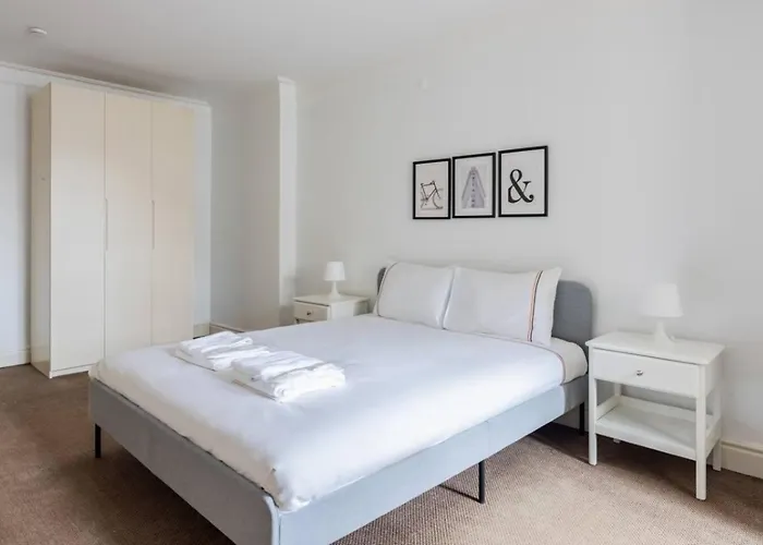 Luxury Modern 3bed25bath Bright Pad #375 Apartmán